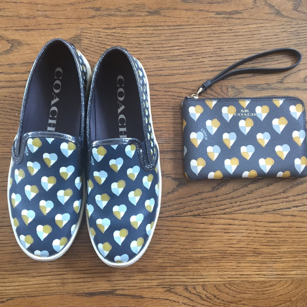 EUC coach slipon sneaker and Wristlet set